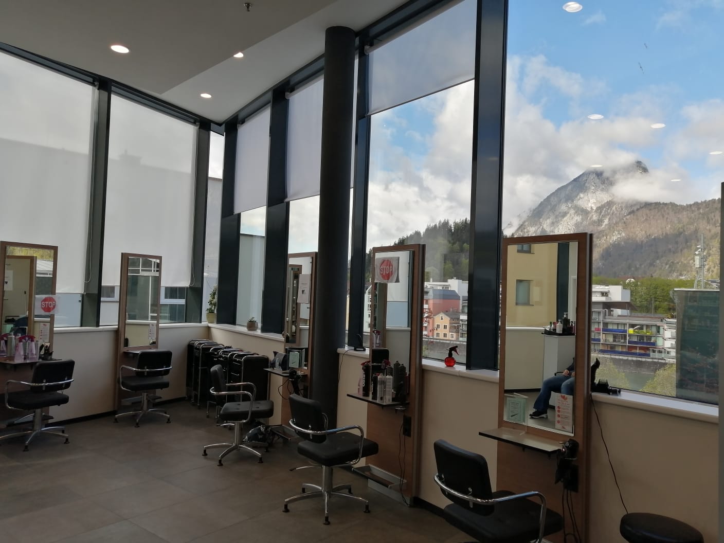 Salon2